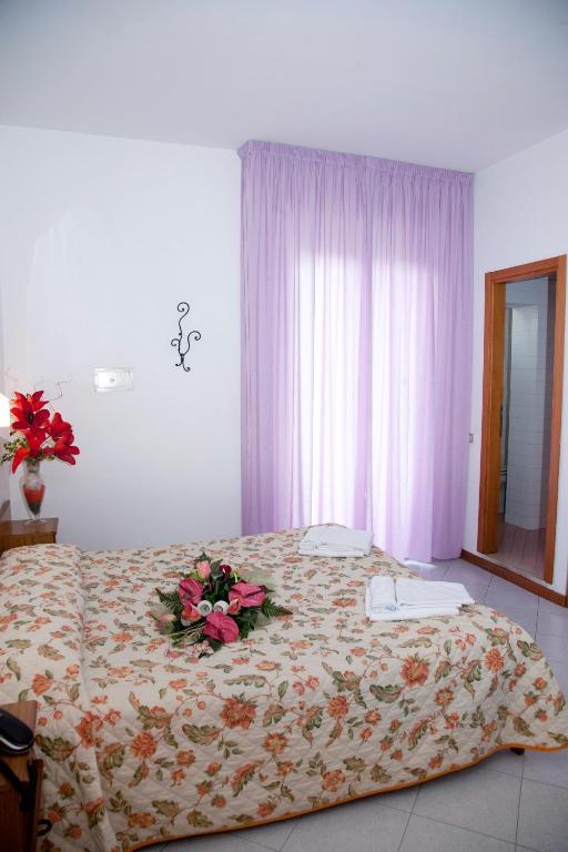 Hotel St. Raphael Ривадзурра Номер фото