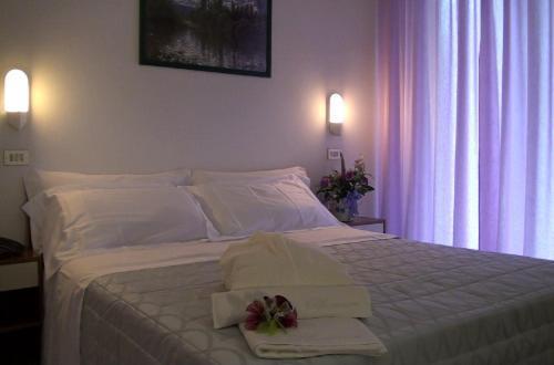 Hotel St. Raphael Ривадзурра Номер фото